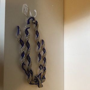 Spiral necklace silver and navy beads